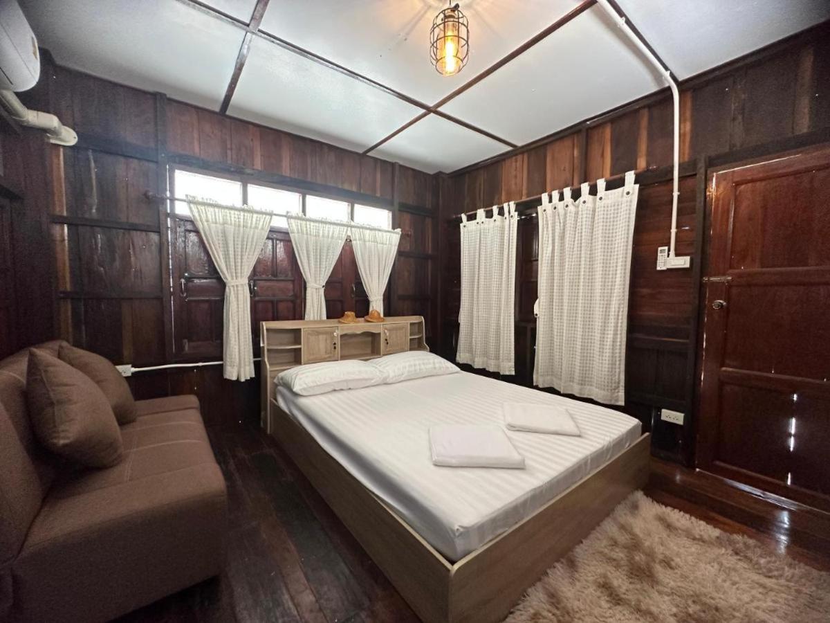 ม่วนใจ๋ปันสุข โฮมสเตย์แอนคาเฟ่ Muanjai Punsuk Homestay And Cafe تشوم تونغ المظهر الخارجي الصورة
