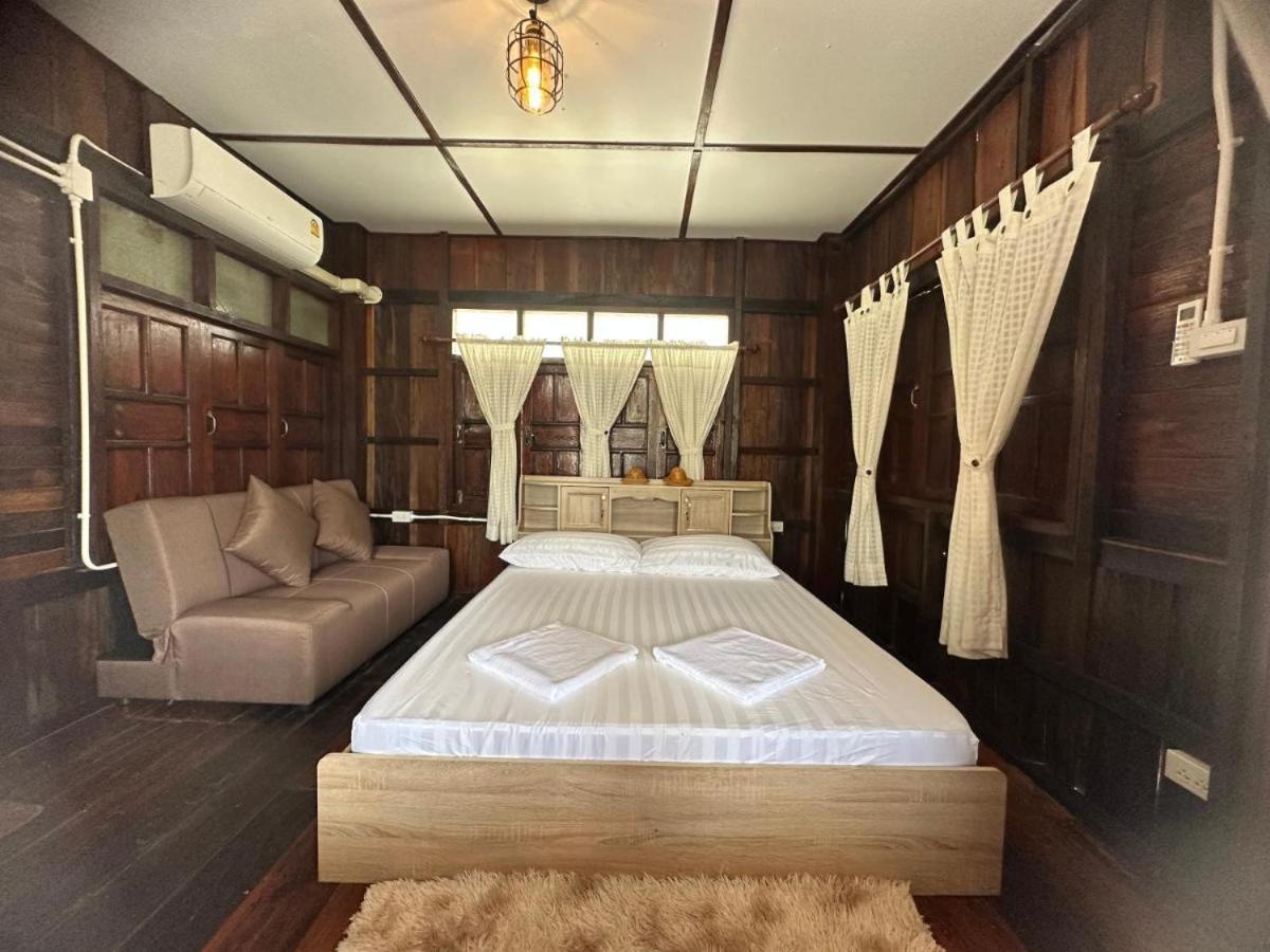 ม่วนใจ๋ปันสุข โฮมสเตย์แอนคาเฟ่ Muanjai Punsuk Homestay And Cafe تشوم تونغ المظهر الخارجي الصورة
