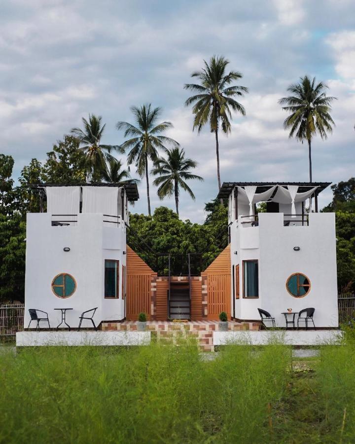ม่วนใจ๋ปันสุข โฮมสเตย์แอนคาเฟ่ Muanjai Punsuk Homestay And Cafe تشوم تونغ المظهر الخارجي الصورة