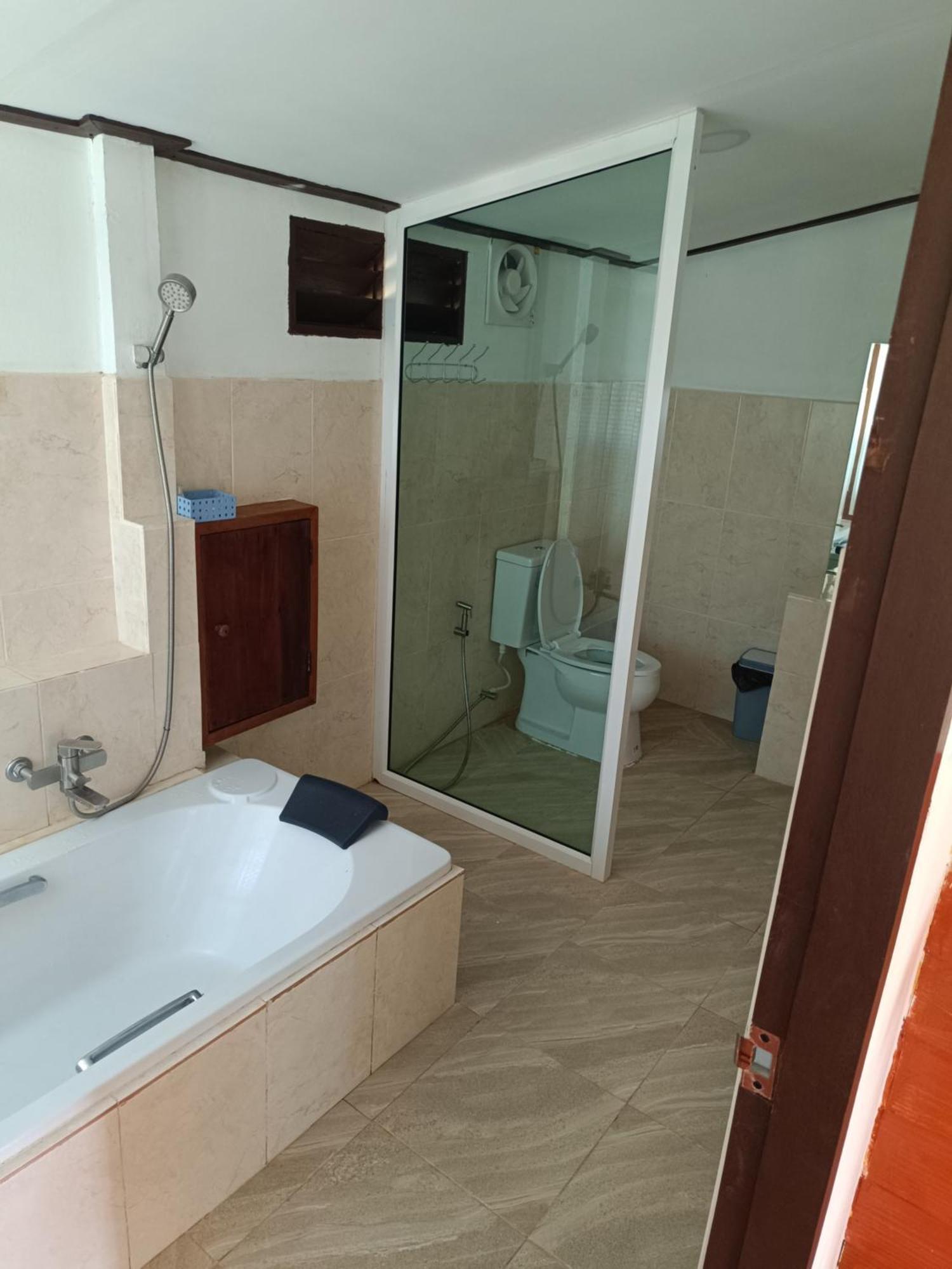 ม่วนใจ๋ปันสุข โฮมสเตย์แอนคาเฟ่ Muanjai Punsuk Homestay And Cafe تشوم تونغ المظهر الخارجي الصورة