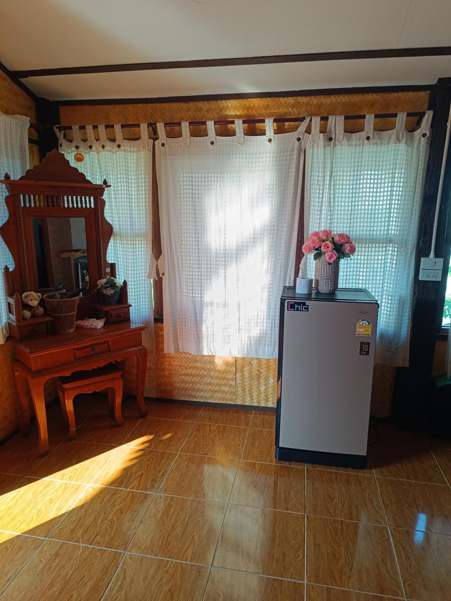 ม่วนใจ๋ปันสุข โฮมสเตย์แอนคาเฟ่ Muanjai Punsuk Homestay And Cafe تشوم تونغ المظهر الخارجي الصورة